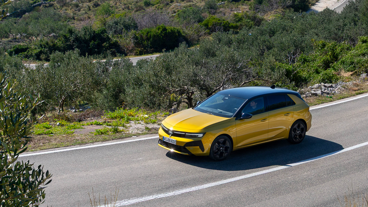 Opel Astra Electric